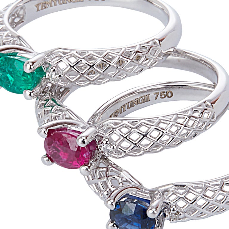Yemyungji Emerald Ruby Sapphire Oval Cut Solitaire Layering Ring Set