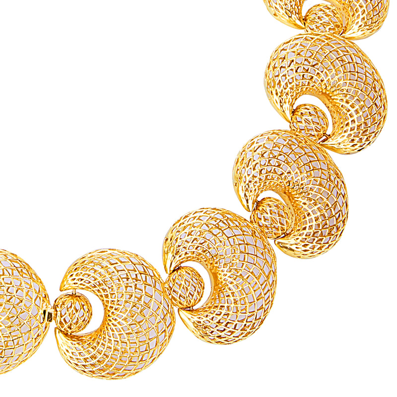 Yemyungji 18 Karat Yellow Gold Blooming Pendant Necklace