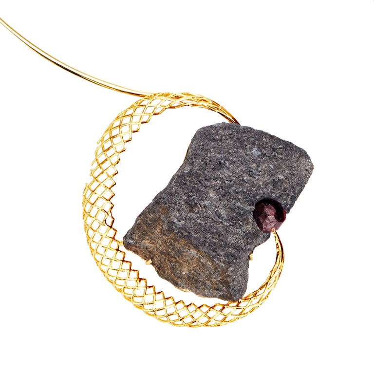 Yemyungji Mineral Collection Almandite Garnet 18 K Gold Great Impact Necklace